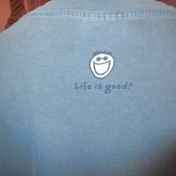 Life Is Good Crusher T-Shirt Size L Graphic Short Sleeves 3 Stars Patriotic NWT - Picture 7 of 10